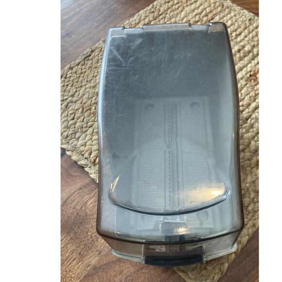 Vintage Computer Disk Storage Box Clear Lid Holds 3.5" Model 1618A - Picture 5 of 6